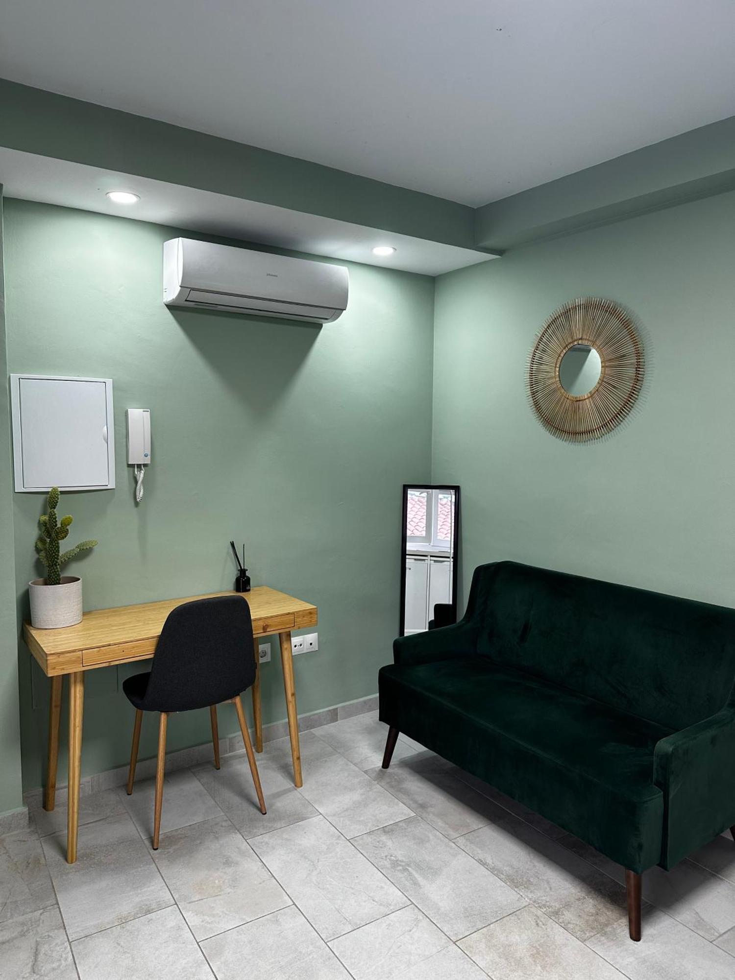 Lovely Studio Apartment Malaga Center エクステリア 写真